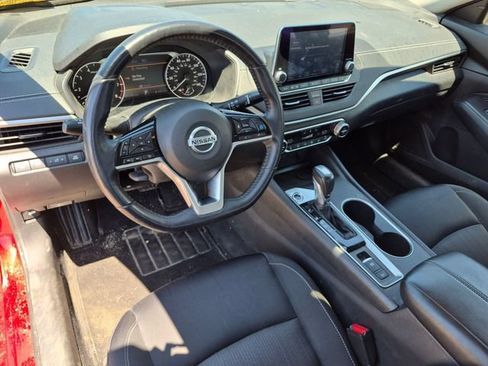 Used 2019 Nissan Altima 2.5 SV AWD/4WD image 12
