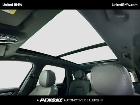 Used 2021 Porsche Cayenne image 12