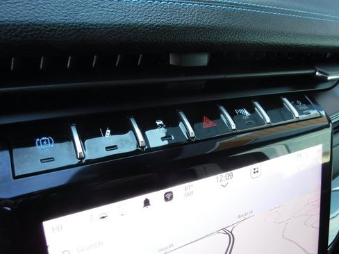 Used 2023 Jeep Grand Cherokee Trailhawk w/ Luxury Tech Group III image 36