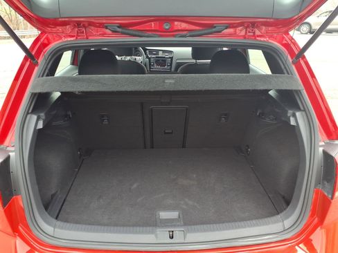 Used 2019 Volkswagen GTI S image 9