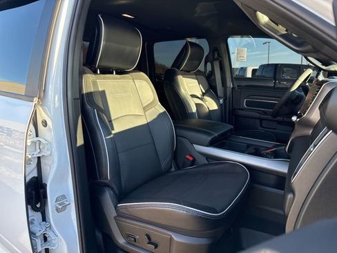 Used 2025 RAM 3500 Laramie image 4