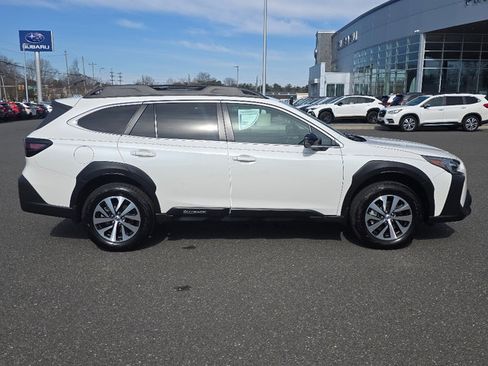 Certified 2023 Subaru Outback Premium image 18