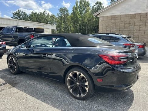 Used 2018 Buick Cascada Sport Touring w/ Dark Effects Package FWD image 7