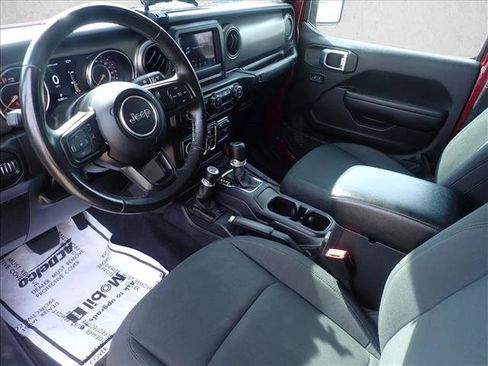 Used 2022 Jeep Gladiator Sport AWD/4WD image 10