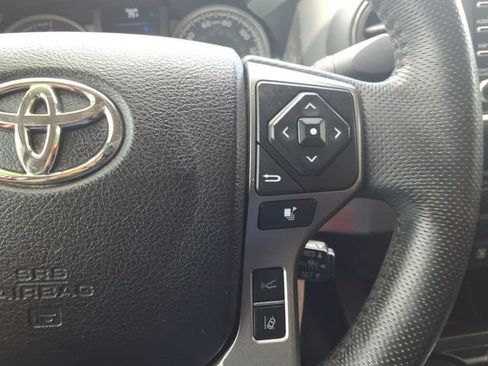 Used 2021 Toyota Tacoma SR5 RWD image 22