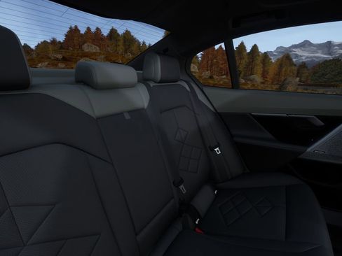 New 2027 BMW 550e xDrive AWD/4WD image 38