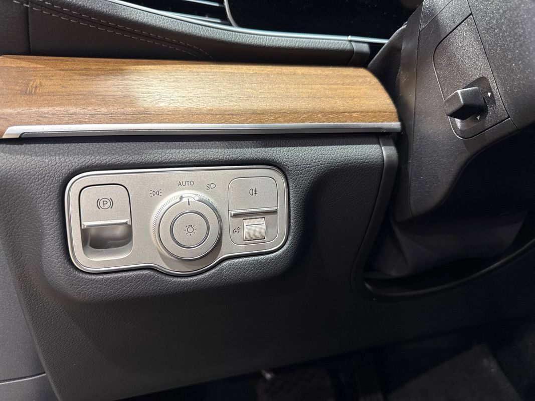 Used 2026 Mercedes-Benz GLE 350 4MATIC image 92