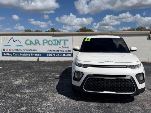 Used 2022 Kia Soul LX w/ Technology Package FWD image 9