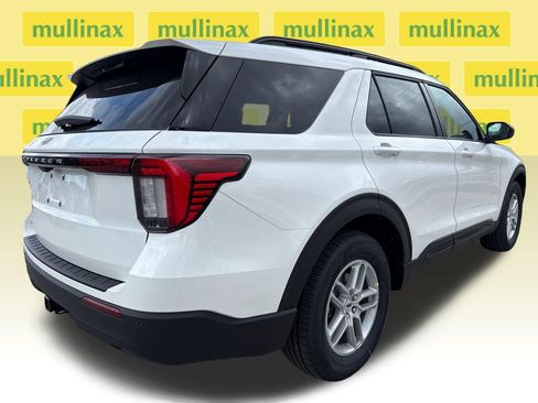 New 2026 Ford Explorer Active image 15