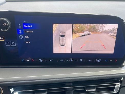 New 2026 Chevrolet Traverse LT w/ Midnight/Sport Edition image 12