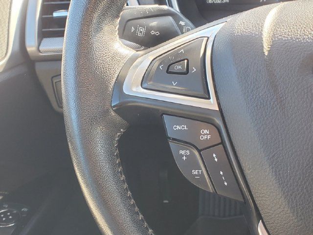 Used 2020 Ford Fusion SE w/ Equipment Group 151A FWD image 14