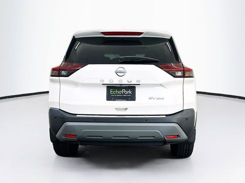Used 2023 Nissan Rogue SV w/ SV Premium B Package AWD/4WD image 7
