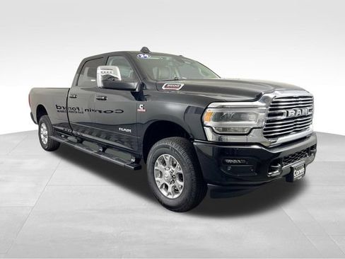 Used 2024 RAM 3500 Laramie AWD/4WD image 1