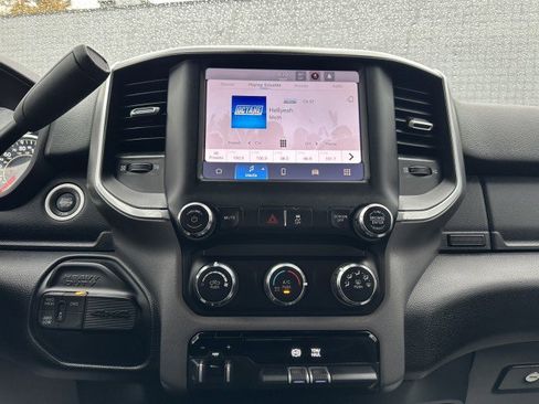 Used 2024 RAM 2500 Big Horn image 26