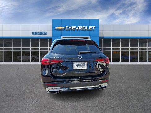 Used 2024 Mercedes-Benz GLC 300 4MATIC image 6