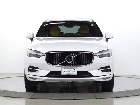 Used 2018 Volvo XC60 T6 Inscription w/ Luxury Seat Package AWD/4WD image 2