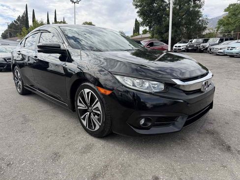 Used 2017 Honda Civic EX-T image 1