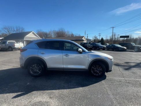Used 2017 MAZDA CX-5 Touring w/ Preferred Equipment Package image 2