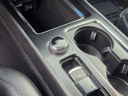 Certified 2022 Lincoln Corsair AWD w/ Equipment Group 101A image 28