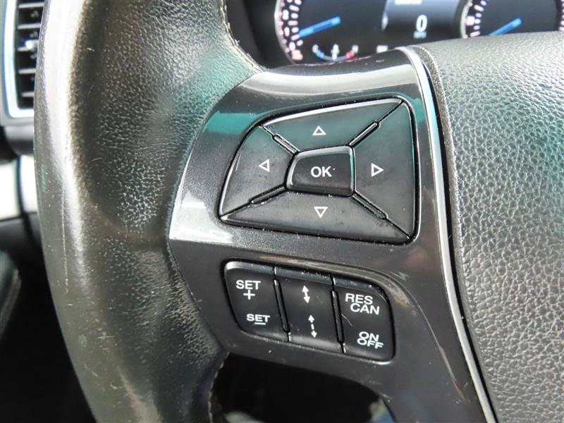 Used 2017 Ford Explorer Platinum AWD/4WD image 20