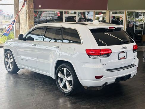 Used 2016 Jeep Grand Cherokee Overland AWD/4WD image 15
