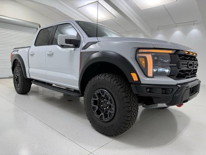 New 2025 Ford F150 Raptor w/ Equipment Group 803A Raptor R