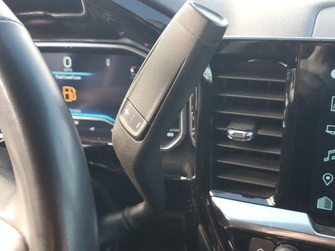 Used 2025 Chevrolet Silverado 1500 LT image 27