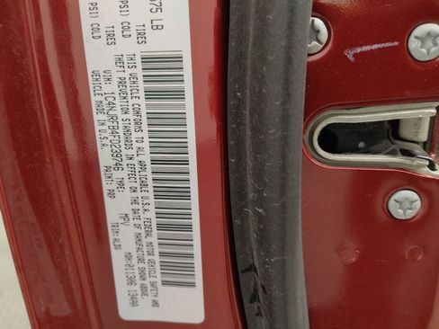 Used 2015 Jeep Patriot High Altitude image 33