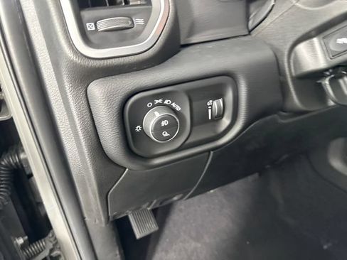 New 2026 RAM 3500 Big Horn AWD/4WD image 22