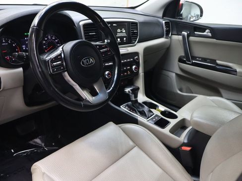 Used 2021 Kia Sportage EX FWD image 18