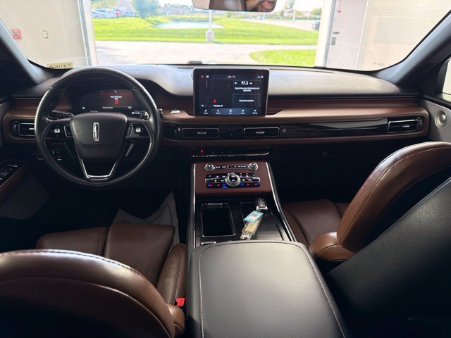 Used 2020 Lincoln Aviator Reserve w/ Equipment Group 202A AWD/4WD image 14
