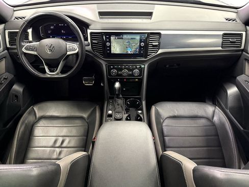 Used 2021 Volkswagen Atlas Cross Sport SEL Premium R-Line image 29