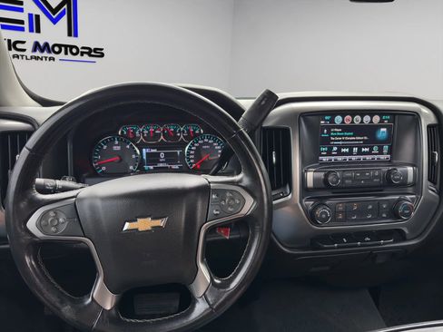 Used 2019 Chevrolet Silverado 1500 LT AWD/4WD image 11