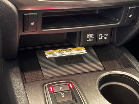 Used 2022 Honda Pilot Special Edition image 31
