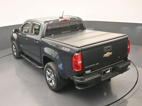 Used 2017 Chevrolet Colorado Z71 RWD image 13