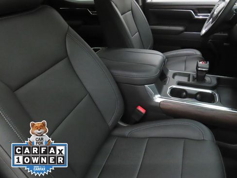 Used 2023 GMC Sierra 1500 SLT image 25