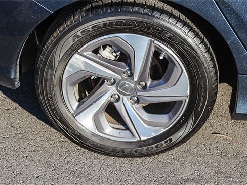 Used 2019 Honda Insight EX image 13