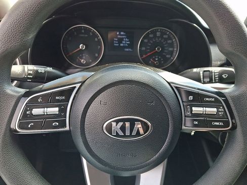 Used 2021 Kia Forte LXS image 16