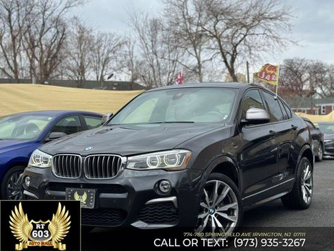 Used 2018 BMW X4 M40i image 1