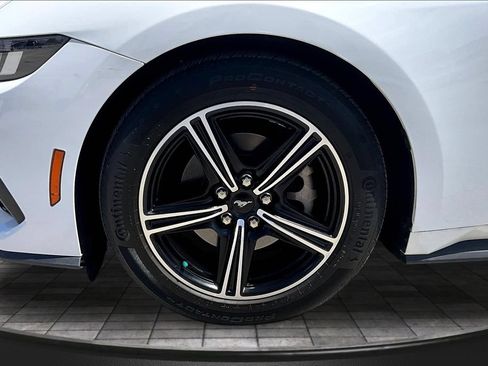 Used 2024 Ford Mustang Coupe RWD image 34