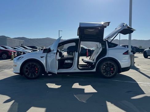 Used 2023 Tesla Model X AWD/4WD image 27