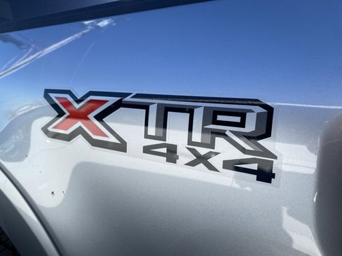 Used 2023 Ford F150 XLT image 9