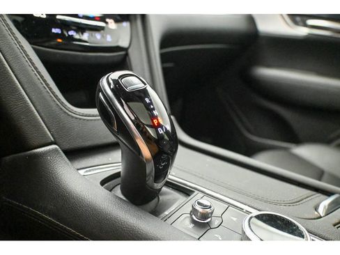 Used 2021 Cadillac XT5 Premium Luxury image 14