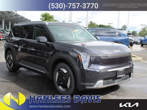 New 2026 Kia EV9 Wind AWD/4WD image 5