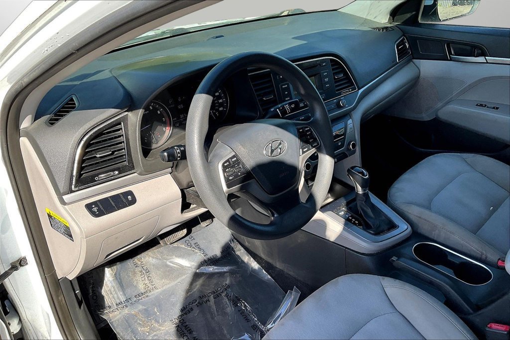 Used 2017 Hyundai Elantra SE FWD image 16