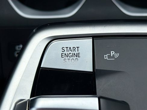 Certified 2025 BMW X2 xDrive28i w/ Convenience Package image 37