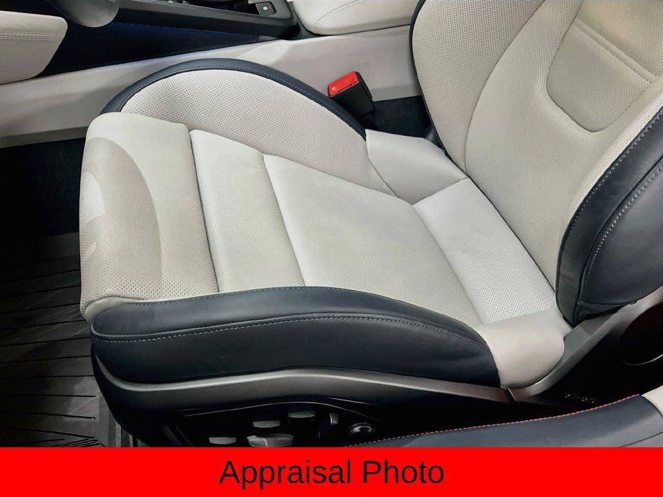 Certified 2026 Porsche 911 Targa 4 GTS AWD/4WD image 21