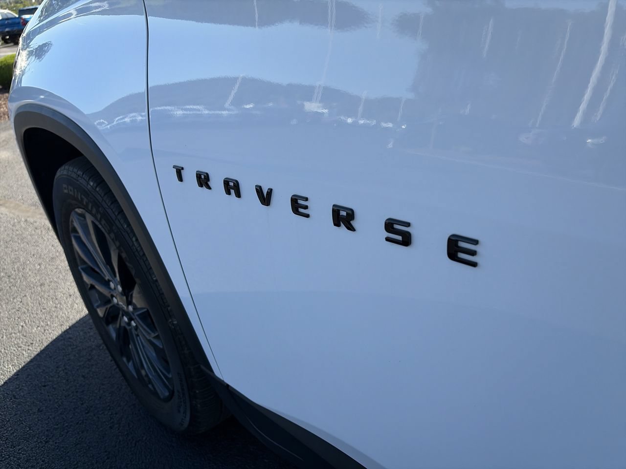 Used 2023 Chevrolet Traverse RS AWD/4WD image 12