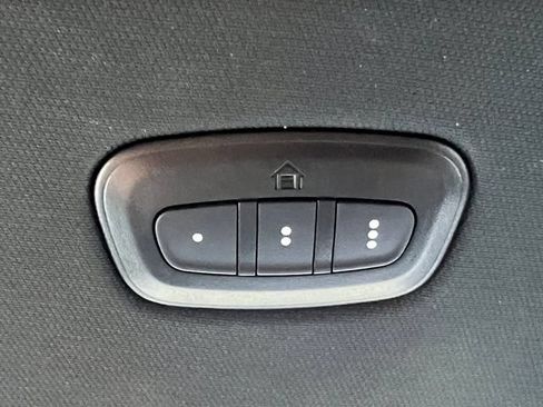Used 2022 RAM 1500 Big Horn AWD/4WD image 34