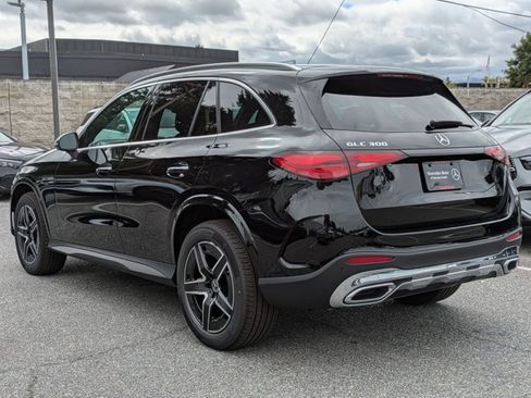 Certified 2026 Mercedes-Benz GLC 300 image 10